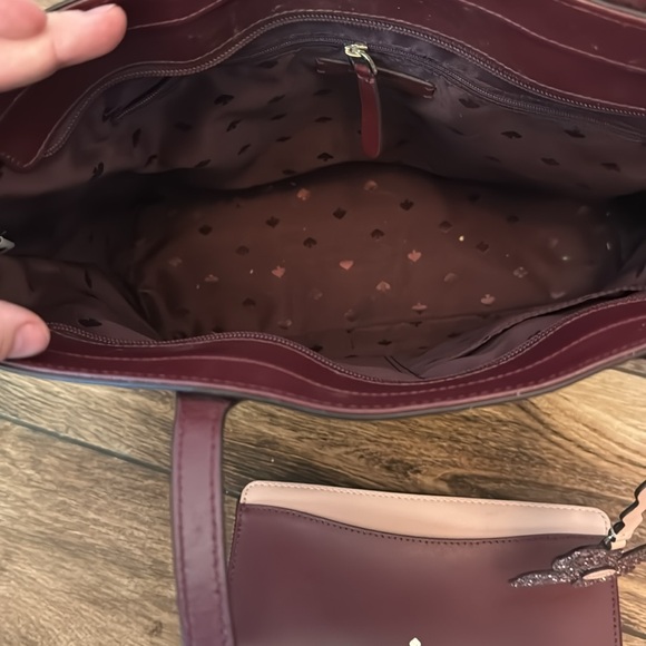 Kate Spade purse and matching wallet - Picture 4 of 5